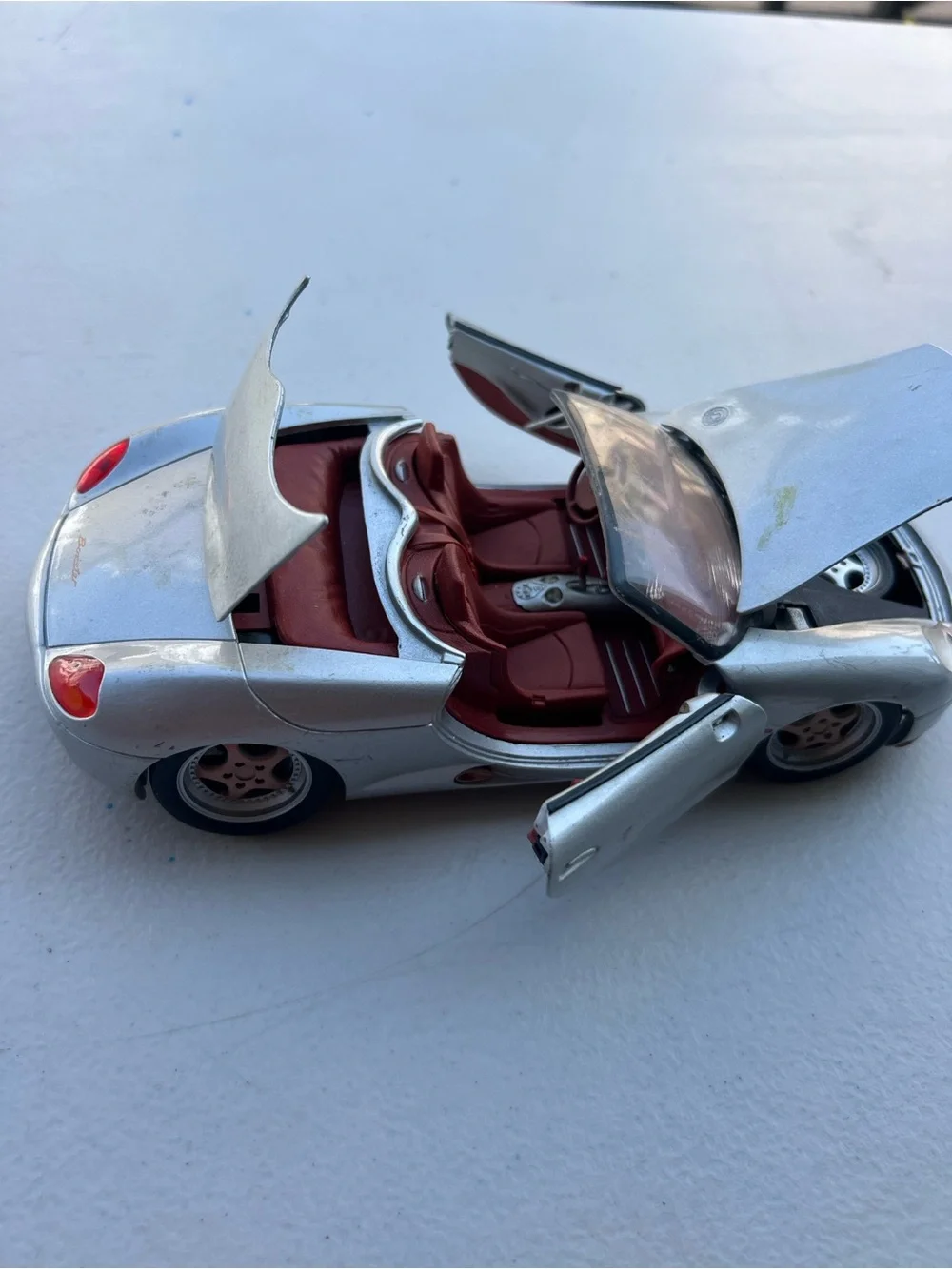 Maisto 1:18 Porsche Boxster Concept Silver Diecast Car Missing Side Mirrors